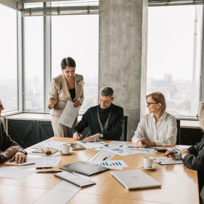 5 Types of Business Jobs That AI Can’t Replace