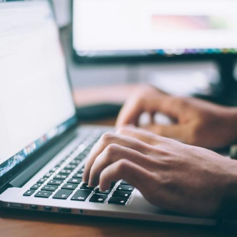 Online MBA vs Traditional MBA