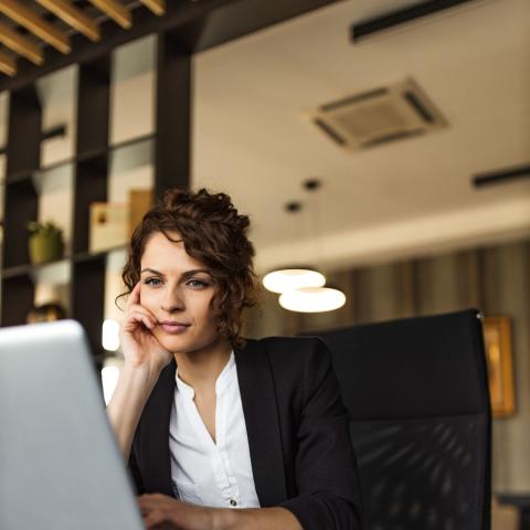 How to Overcome a Career Plateau: An Expert Take